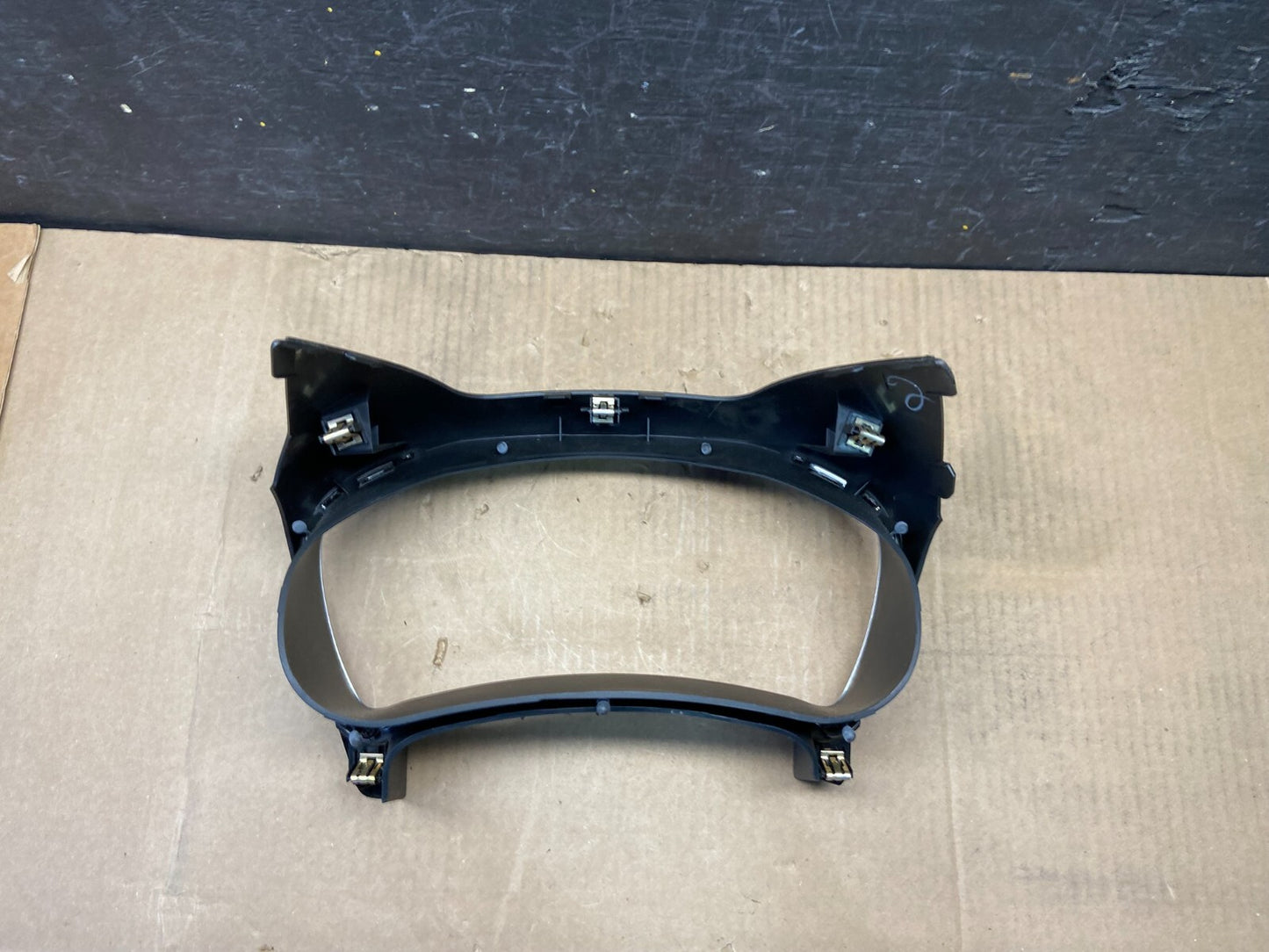 2018 to 2022 Chevrolet Equinox Cluster Gauge Speedometer Bezel Trim i5423 DG15