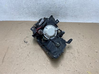 2003 to 2007 Nissan Murano Headlight Xenon HID Right Passenger AH7704 DW8