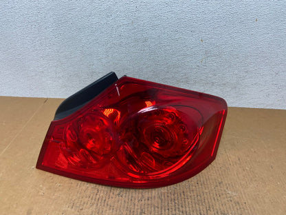 2007 to 2013 Infiniti G35 G37 Sedan Right Passenger Rh Tail Light AE1252 LK0
