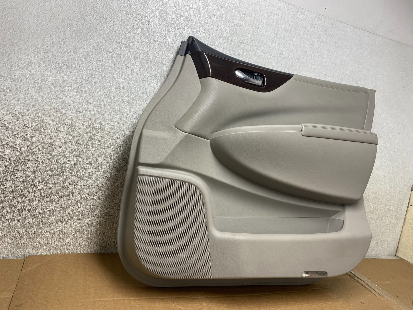 2011 to 2017 Nissan Quest Right Passenger Front Bose Speaker Door Panel Z1288 DG2