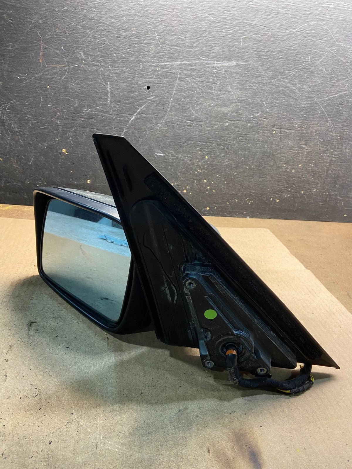 2005 to 2009 Land Rover Range Rover Left Driver View Door Mirror OEM Z5518 MS11