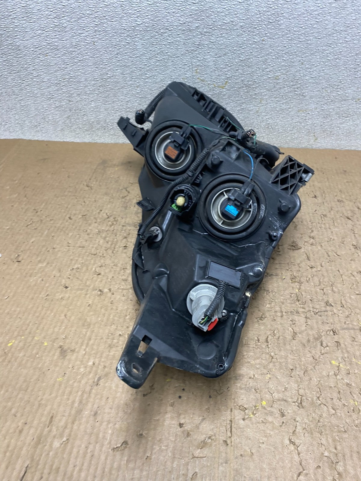 Sedan 2007 2008 2009 Nissan Altima Left Driver Headlight OEM W8101 DW11