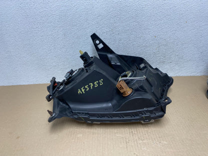 2011 to 2013 Dodge Durango Left Driver LH Side Headlight AF5788 DW6