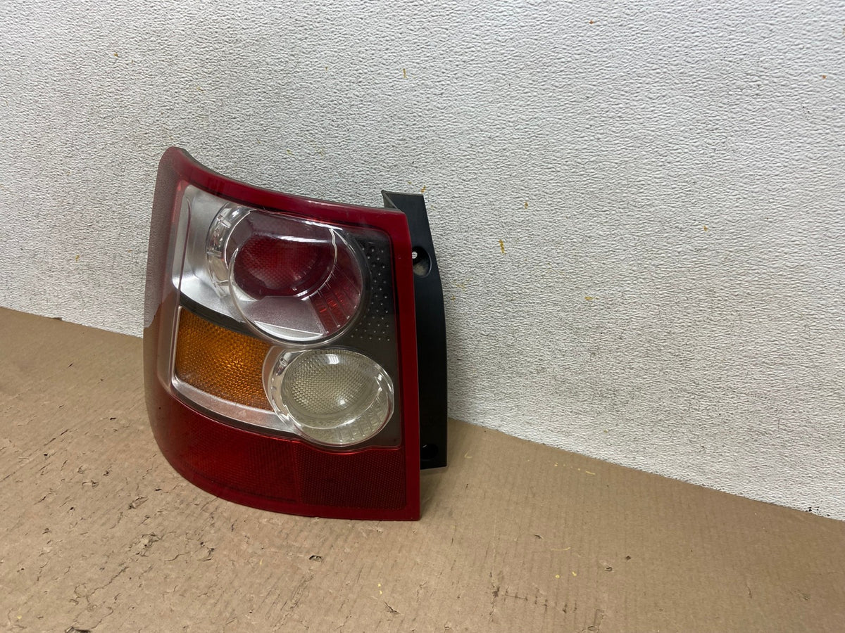 2006 - 2009 Land Rover Range Rover Sport Left Driver LH Tail Light AH5976 LK2