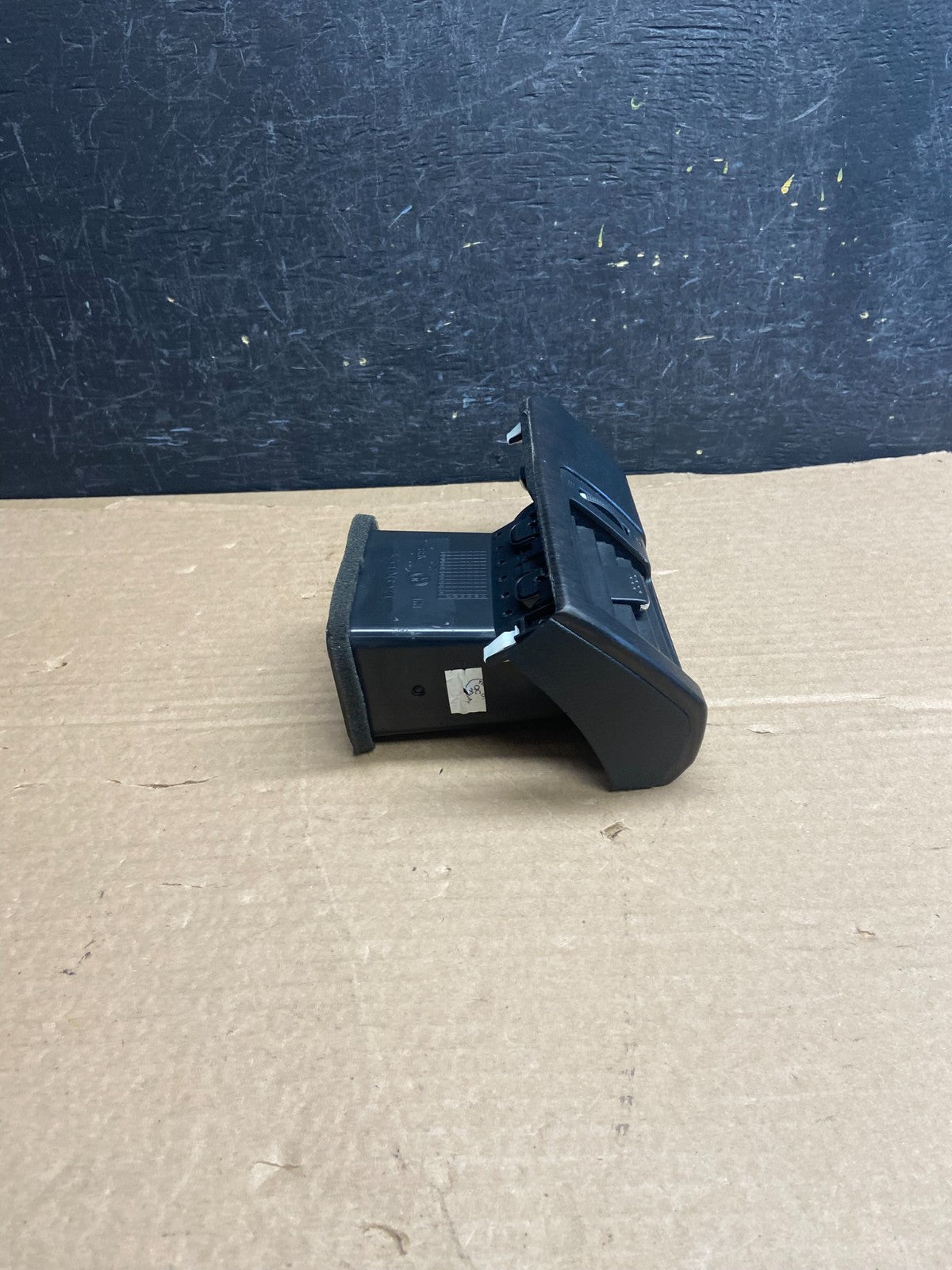 2013 to 2017 Honda Accord Front Dash A/C Driver Left Air Vent af2461 DG1