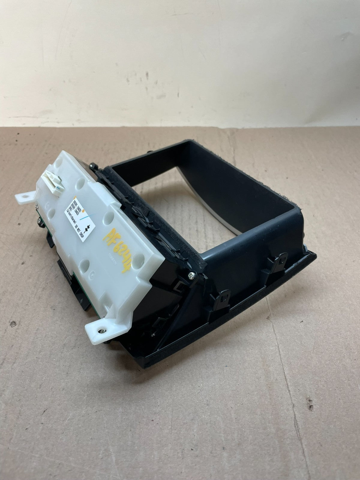 2014 to 2017 Infiniti QX50 Radio Player Climate Control Panel Bezel aj0721 DG4