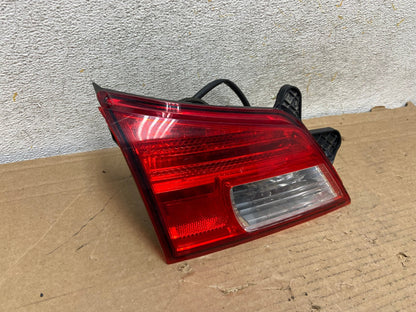 2010-2014 Subaru Outback Left Driver Lh Side Inner Tail Light AH8915 LK1