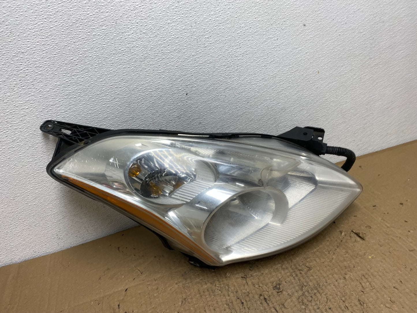 Sedan 2010 2011 2012 Nissan Altima Headlight Right Passenger Rh OEM AC4184 DW2