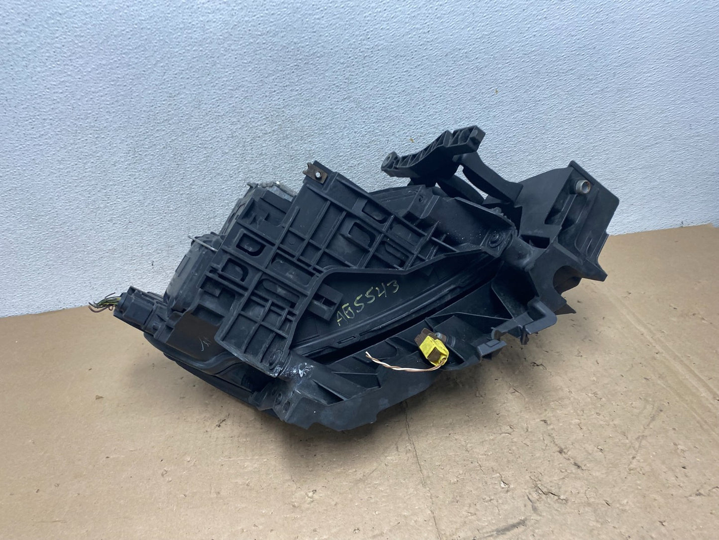 2009-2012 Audi Q5 Left Driver LH Side Xenon HID Headlight AG5543 DW7