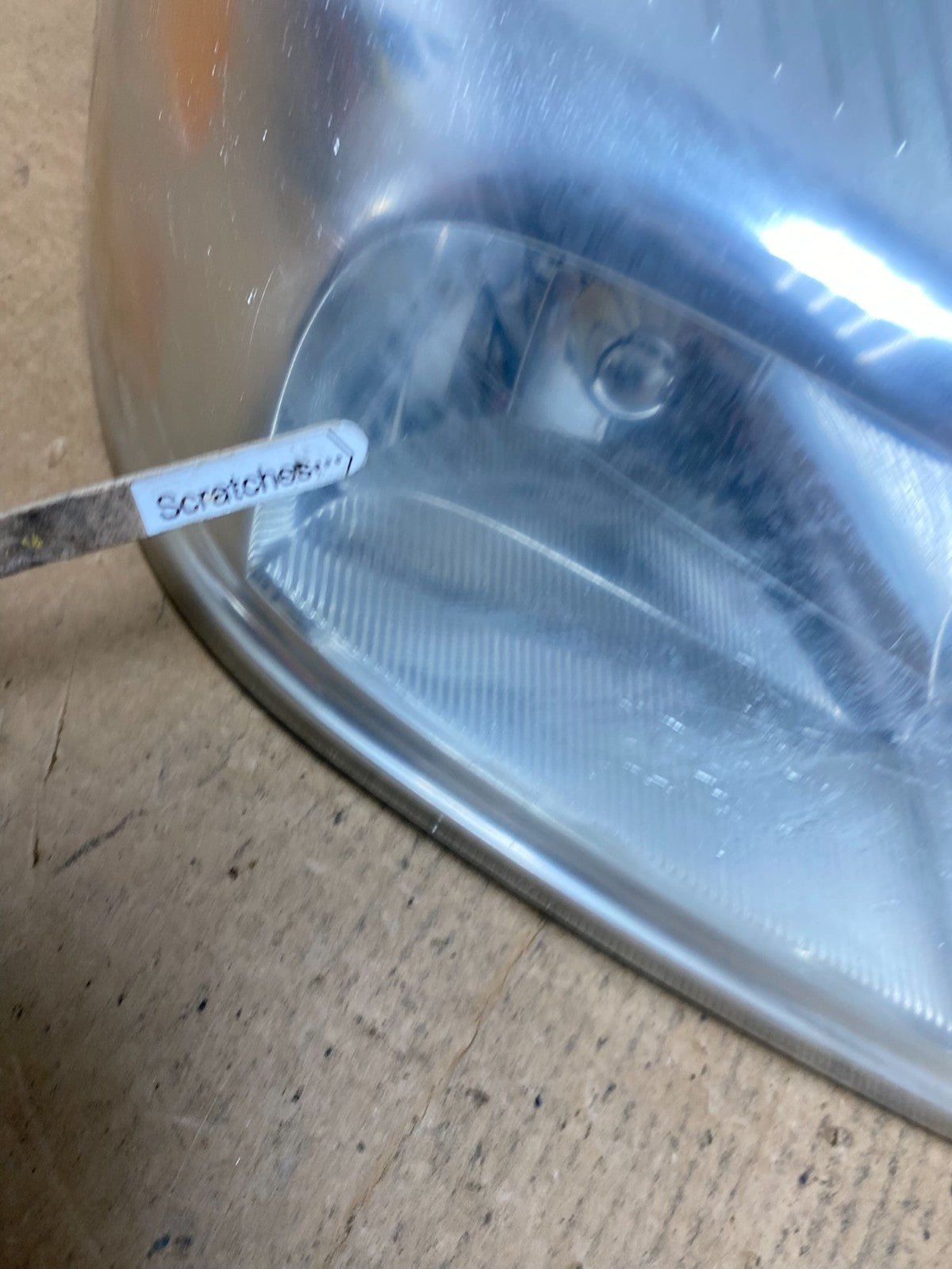 2005 - 2009 Pontiac Montana / Uplander Right Passenger Headlight AD4682 DW3