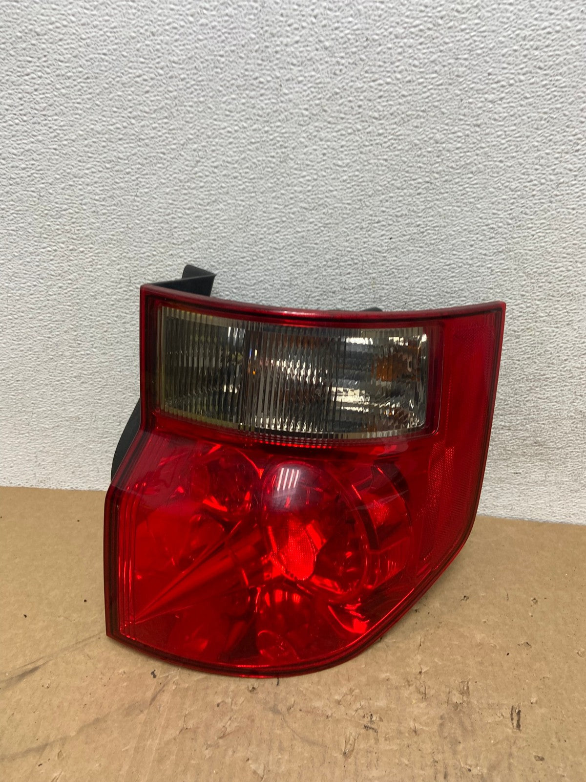 2003 to 2008 Honda Element Right Passenger Rh Side Tail Light AG1068 LK0