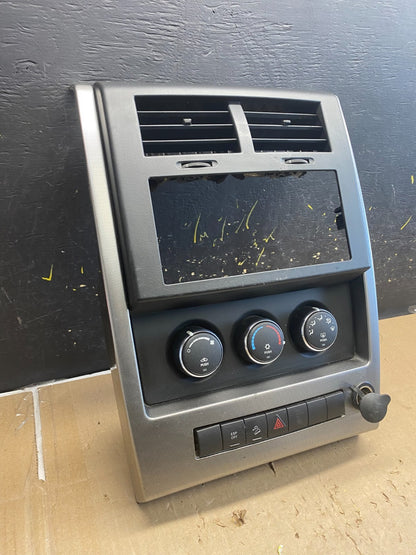 2008 to 2012 Jeep Liberty Dash Climate Temperature Control Radio Bezel ab2123 DG2