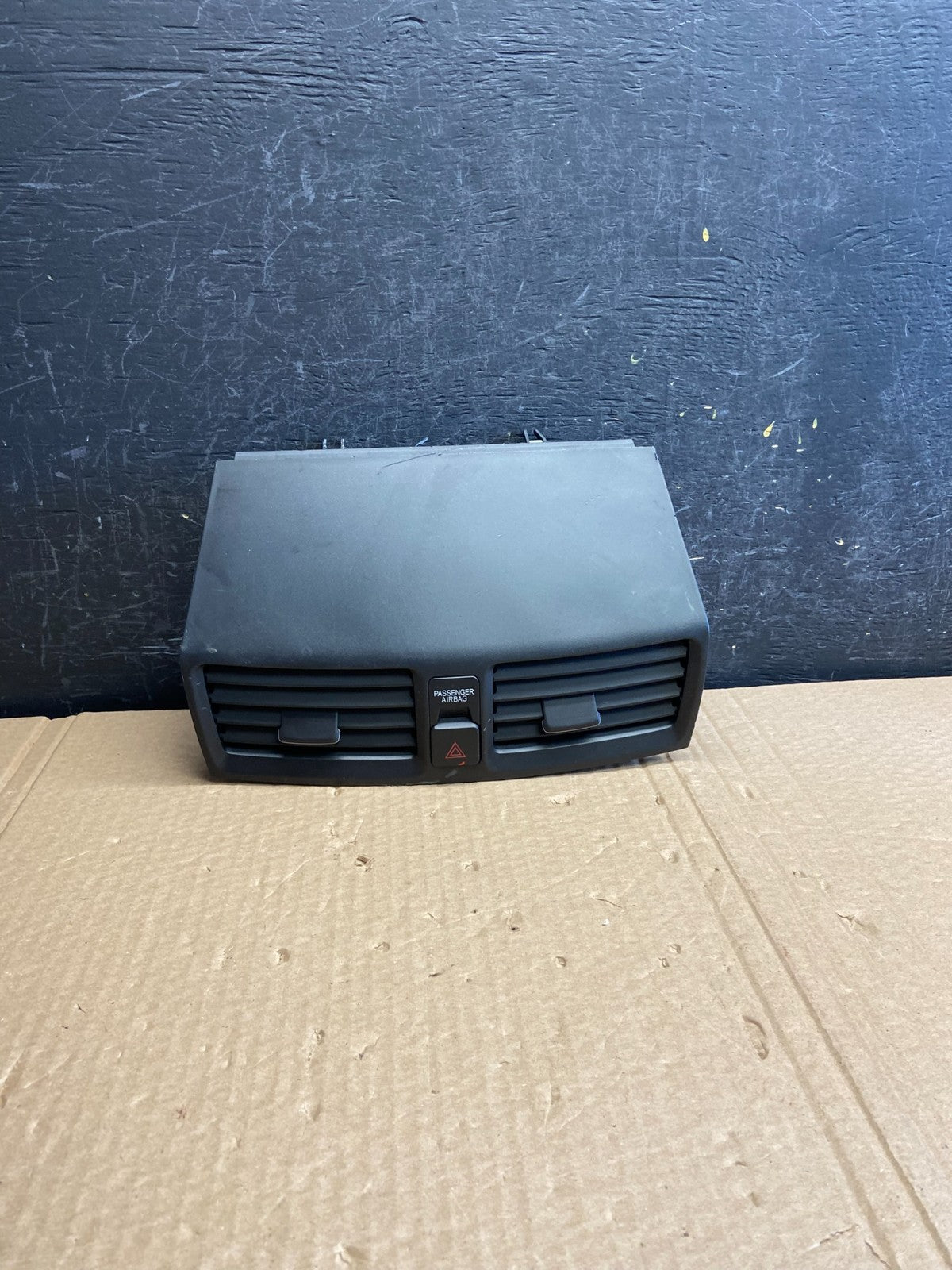 2009 to 2014 Acura TL Front Dash Dashboard AC Center Clock Air Vent AF6161 DG0