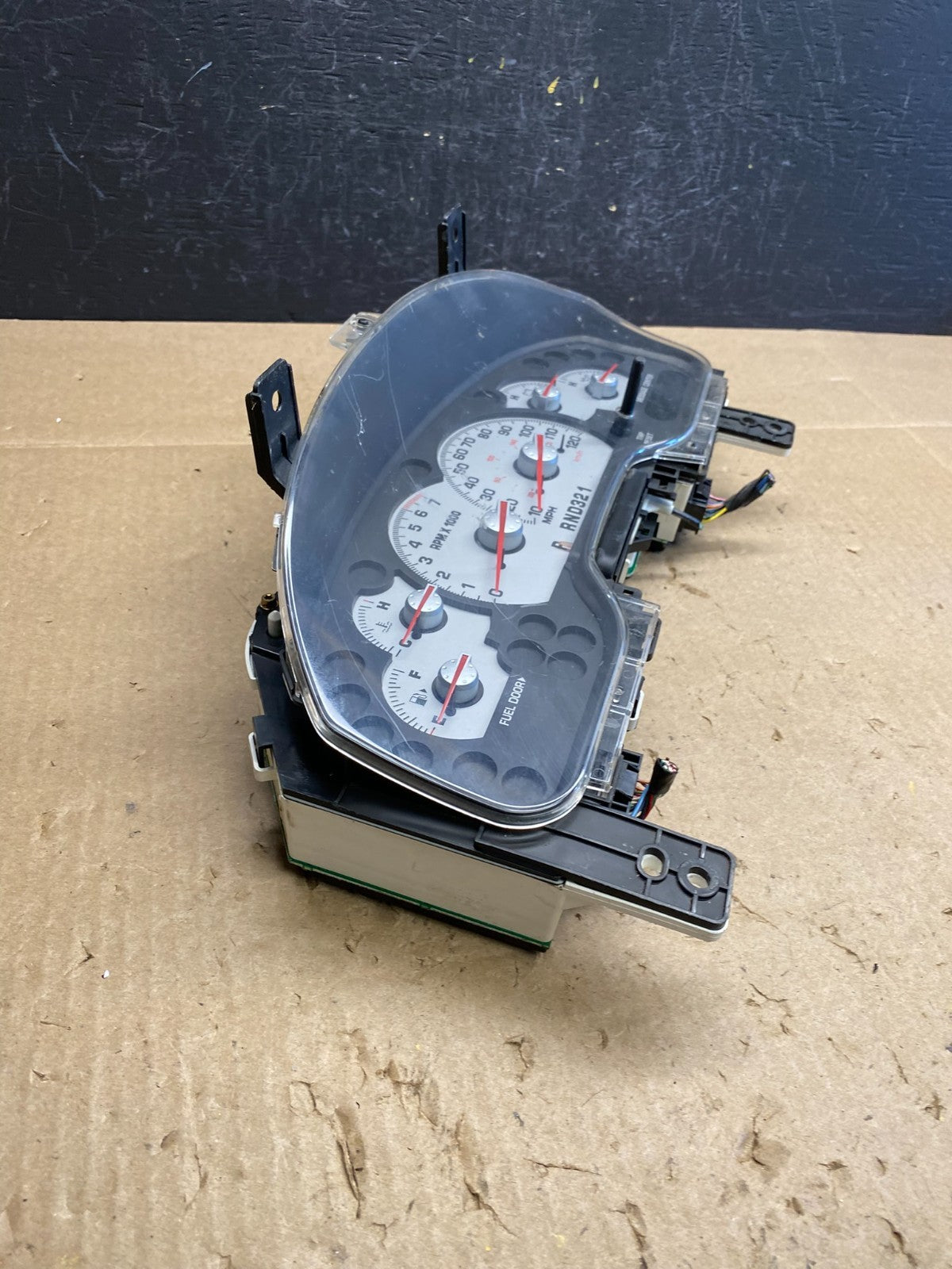 2002 Mercury Mountaineer MPH Instrument Cluster Speedometer AC6467 DG3