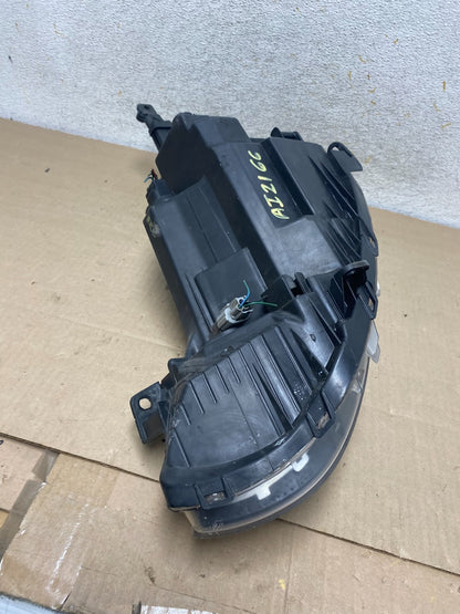 2013 to 2017 Hyundai Accent Right Passenger RH Side Headlight AI2166 DW8