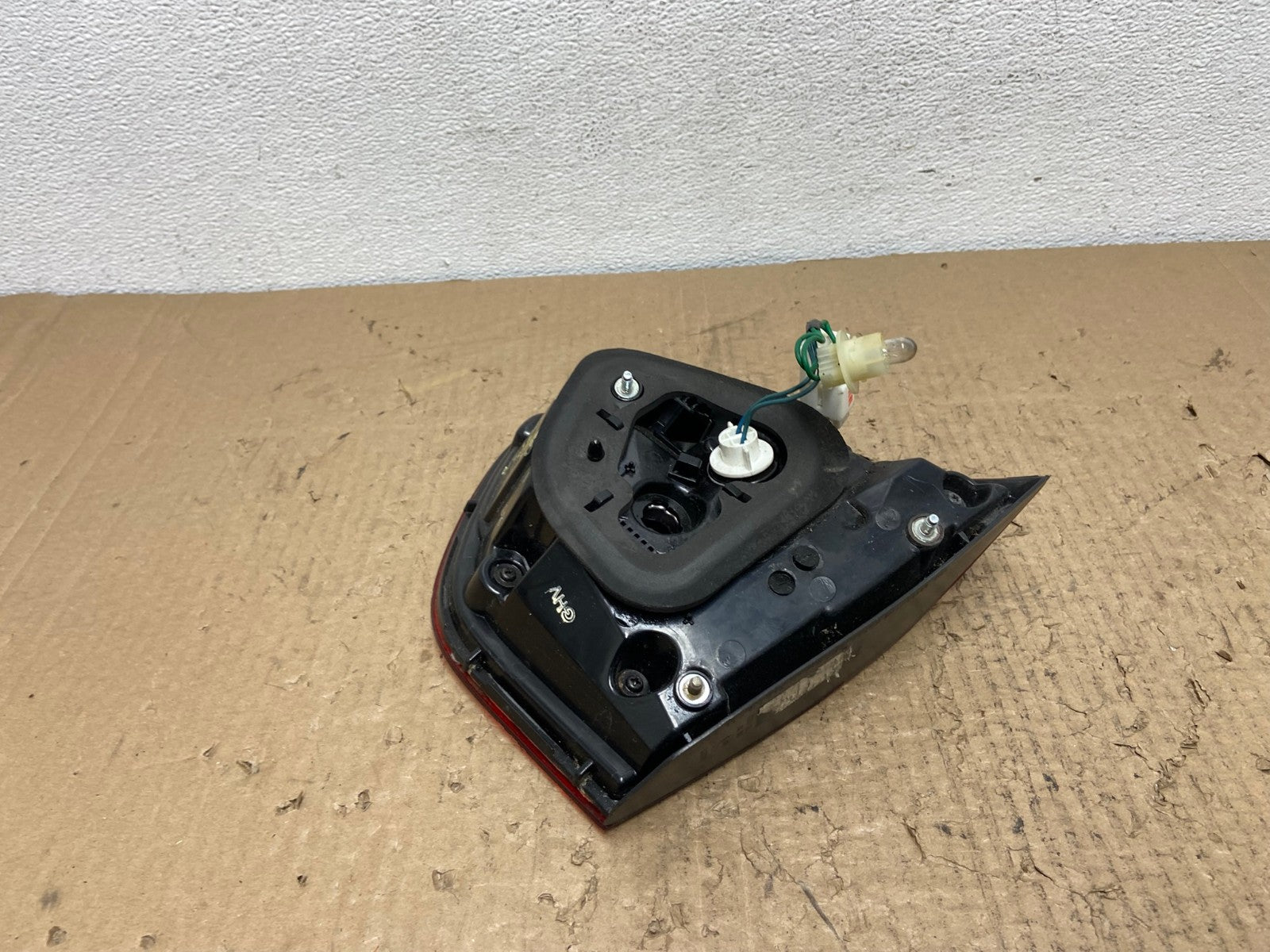 2012 to 2016 Kia Rio Hatchback Left Driver LH Inner Tail Light OEM AC5508 LK4