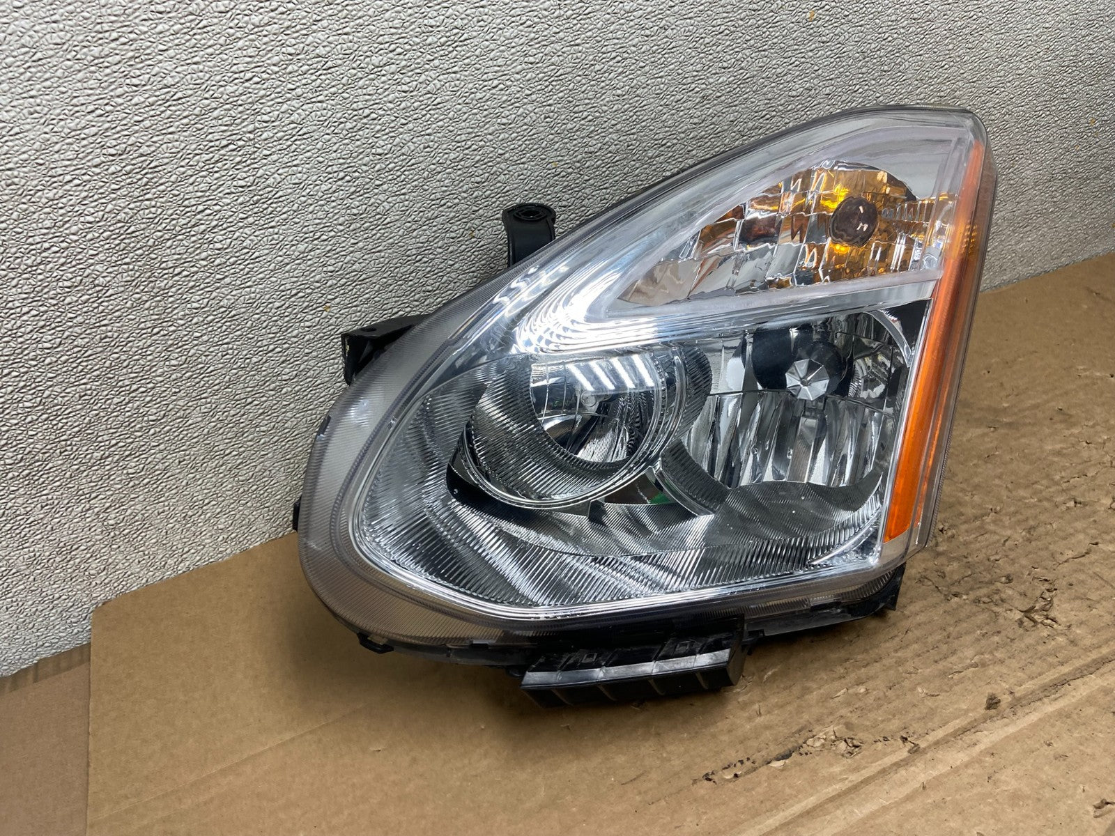 2008 to 2013 Nissan Rogue Left Driver LH Halogen Headlight DEPO AB4864 DW2