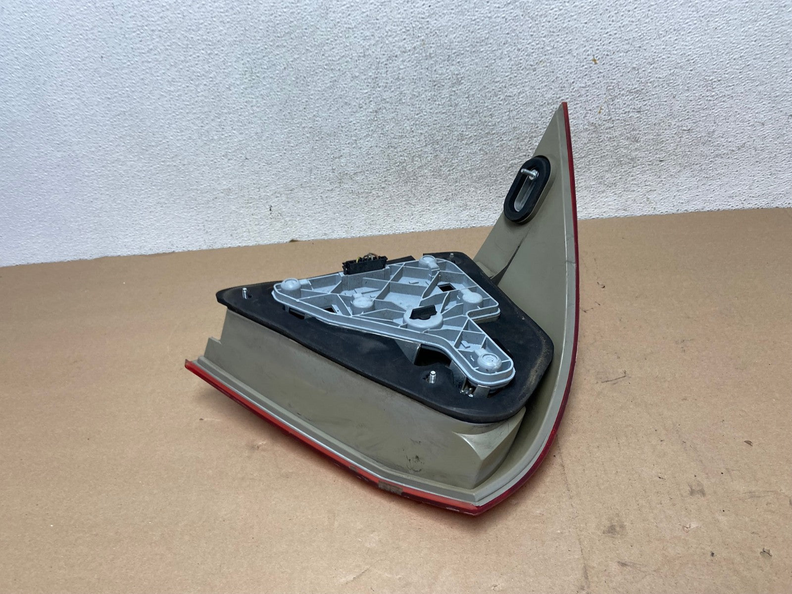 2001-2004 Mercedes-Benz C230 C240 W203 C-Class Right Passenger Tail Light AG45516