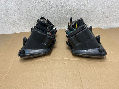 2002 to 2004 Volkswagen Jetta Left+Right Headlights AI1146 DW9