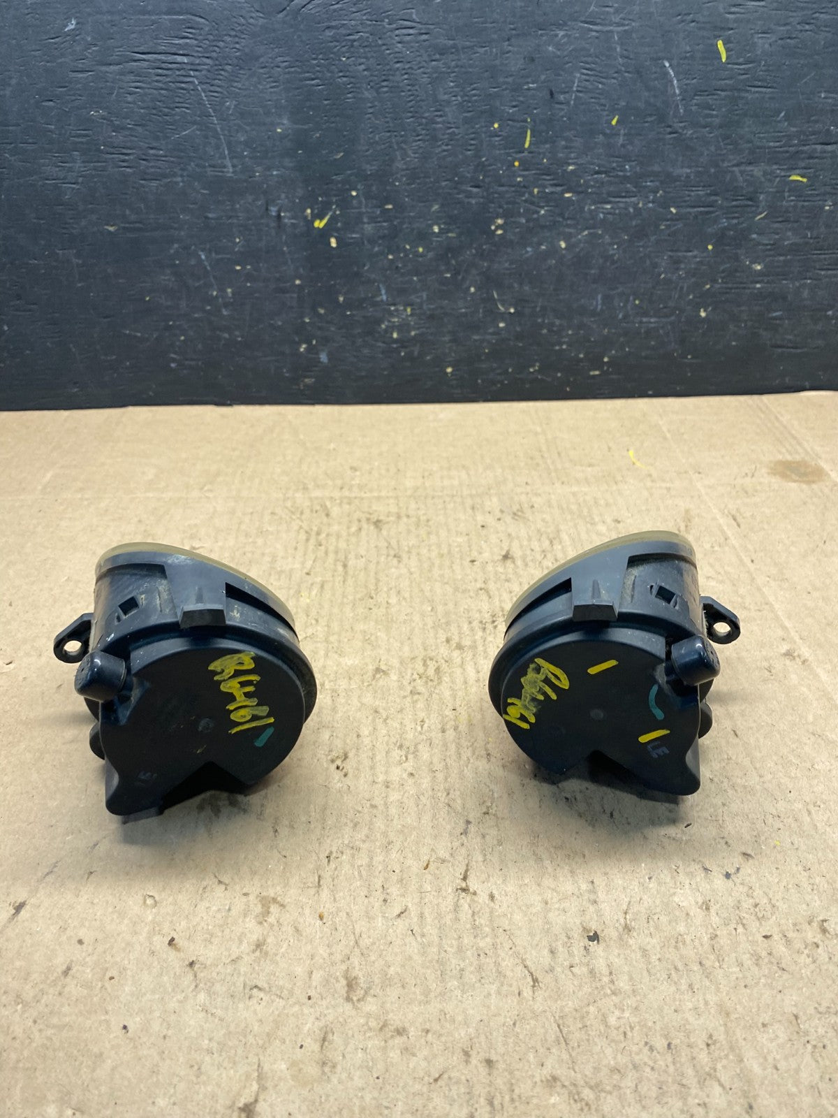 2008 Audi A3 Front Left+Right Side Fog Lights R6461 DG3
