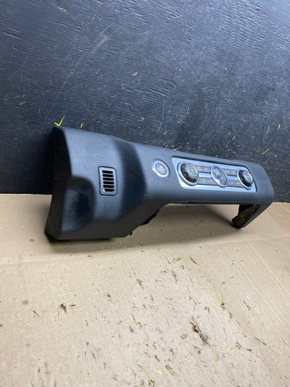 2010-2011 Land Rover Range Rover LR4 Radio Media Infotainment Controls u5043 DG1