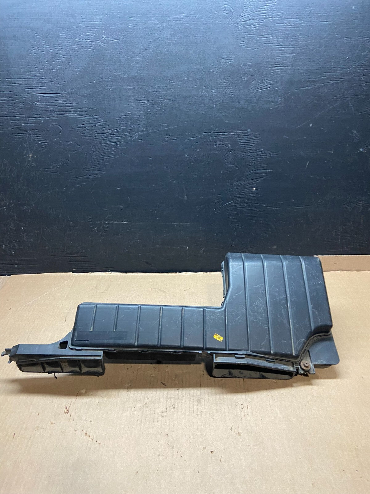 2008 to 2014 Nissan Murano Upper Air Intake Duct E4142 DG11