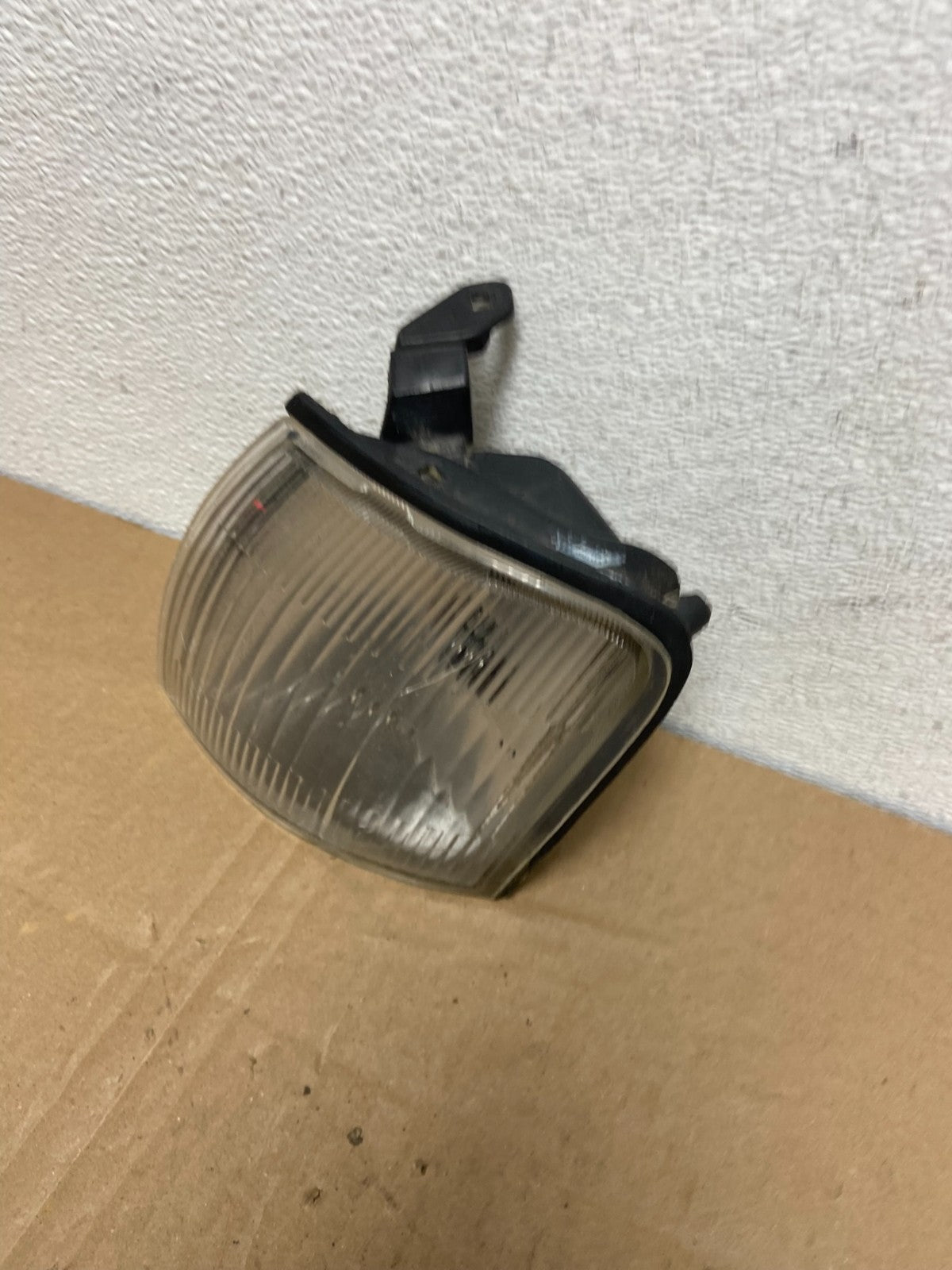 1994 - 1997 Toyota Avalon Left Driver LH Front Turn Park Signal AC3799 DG1