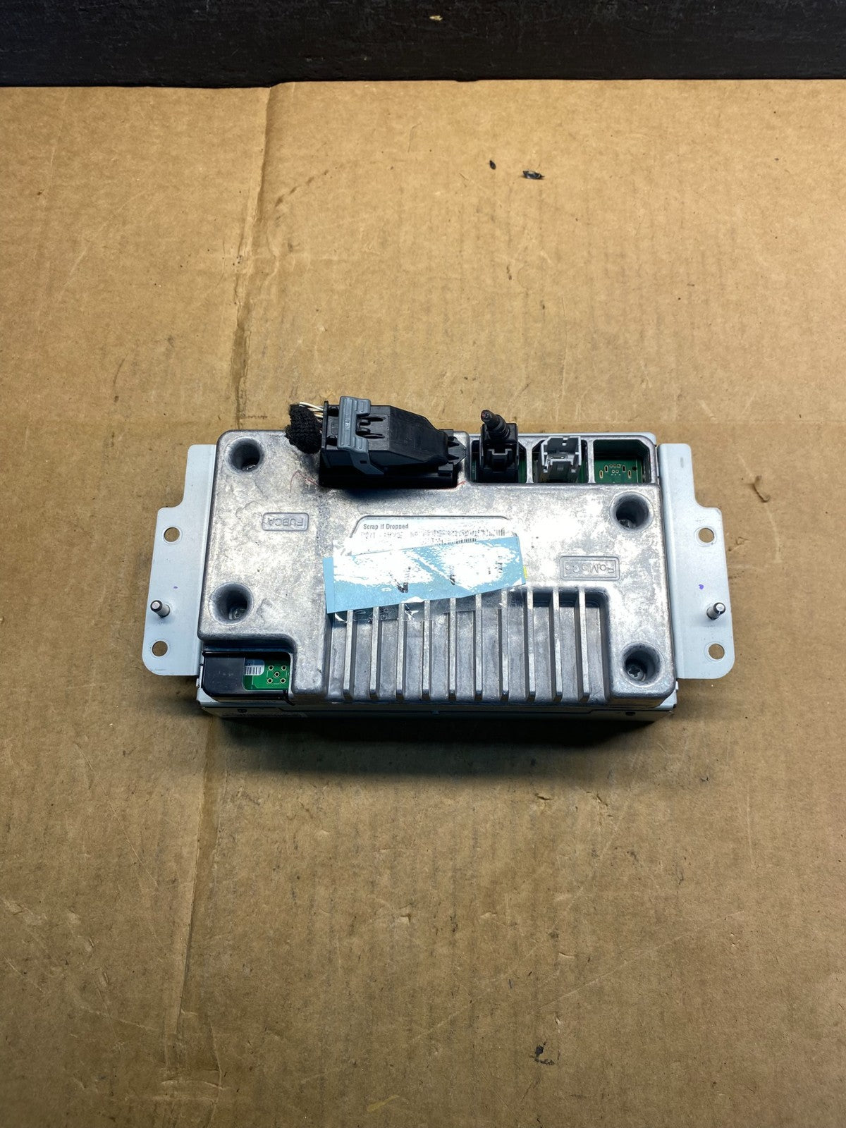 2013 to 2016 Ford Fusion Radio Information Display Screen AD3607 DG3