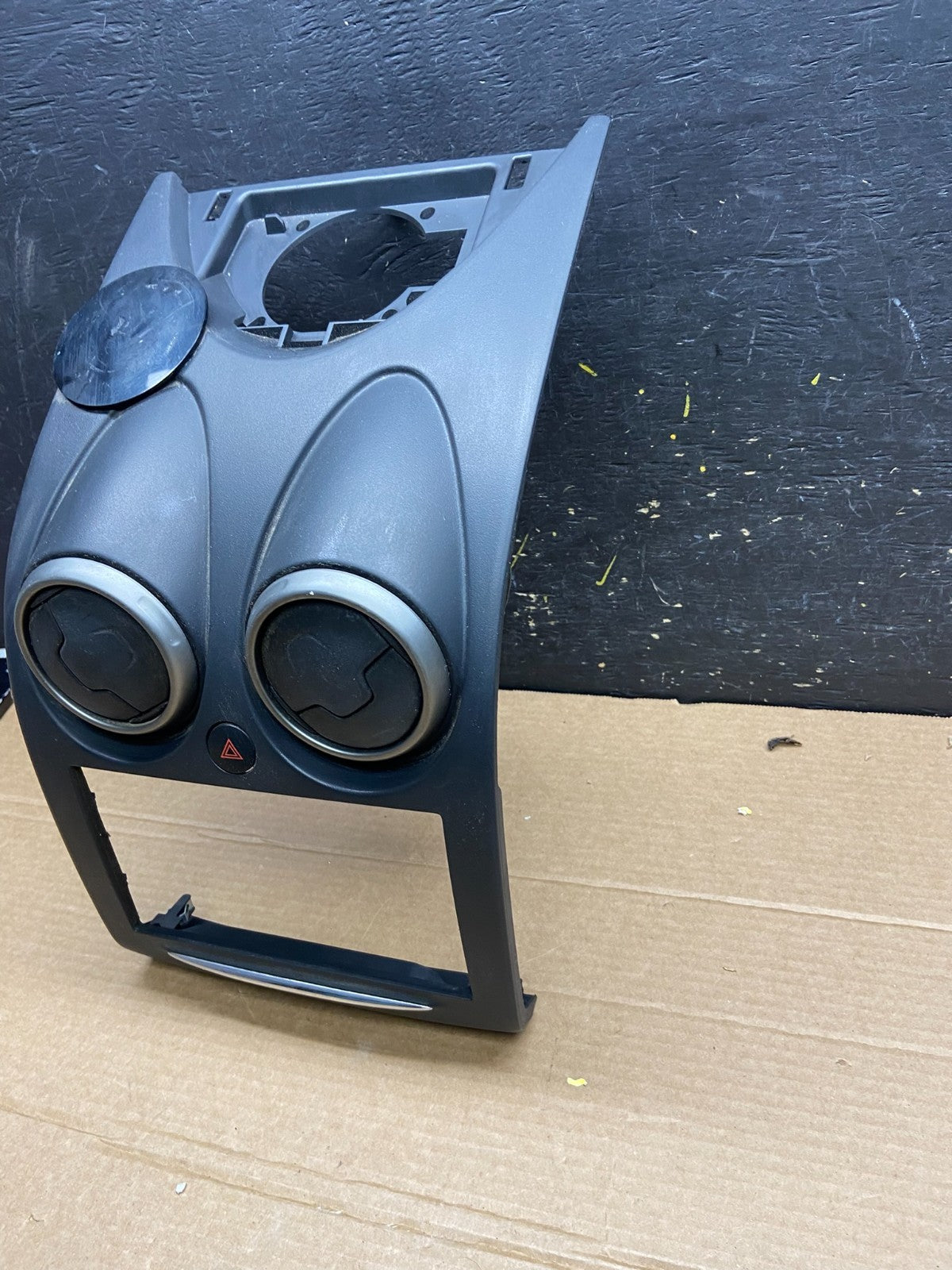 OEM 2011 2012 2013 Nissan Rogue Dash Upper Center Radio Bezel Trim w0131 DG1