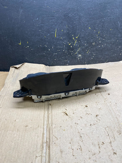 2016 Lincoln MKZ Speedometer Cluster Gauge OEM x5979 DG4
