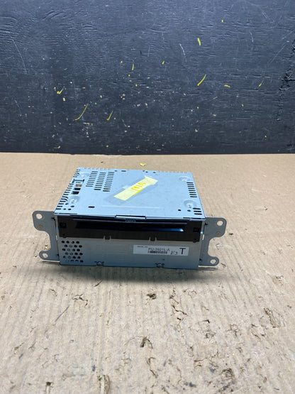 2016 to 2017 Ford Explorer Audio Equipment Radio Receiver AM FM CD t1507 DG0