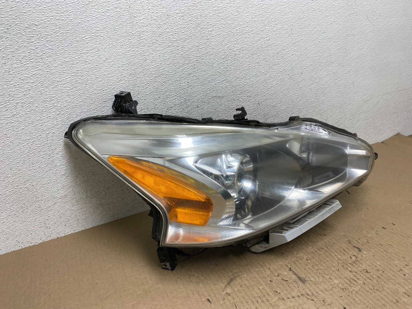 2013 2014 2015 Nissan Altima Right Passenger RH Halogen Headlight AE7069 DW2