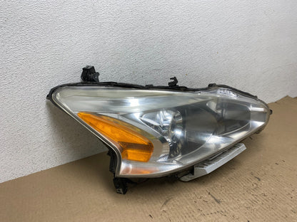 2013 2014 2015 Nissan Altima Right Passenger RH Halogen Headlight AE7069 DW2