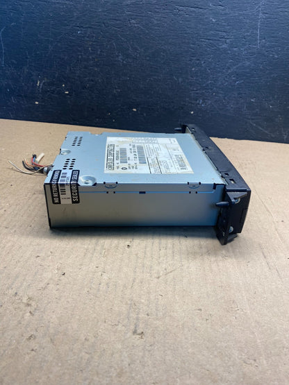 2008 to 2012 Chrysler Town Country DVD Player Receiver AE7456 DW2
