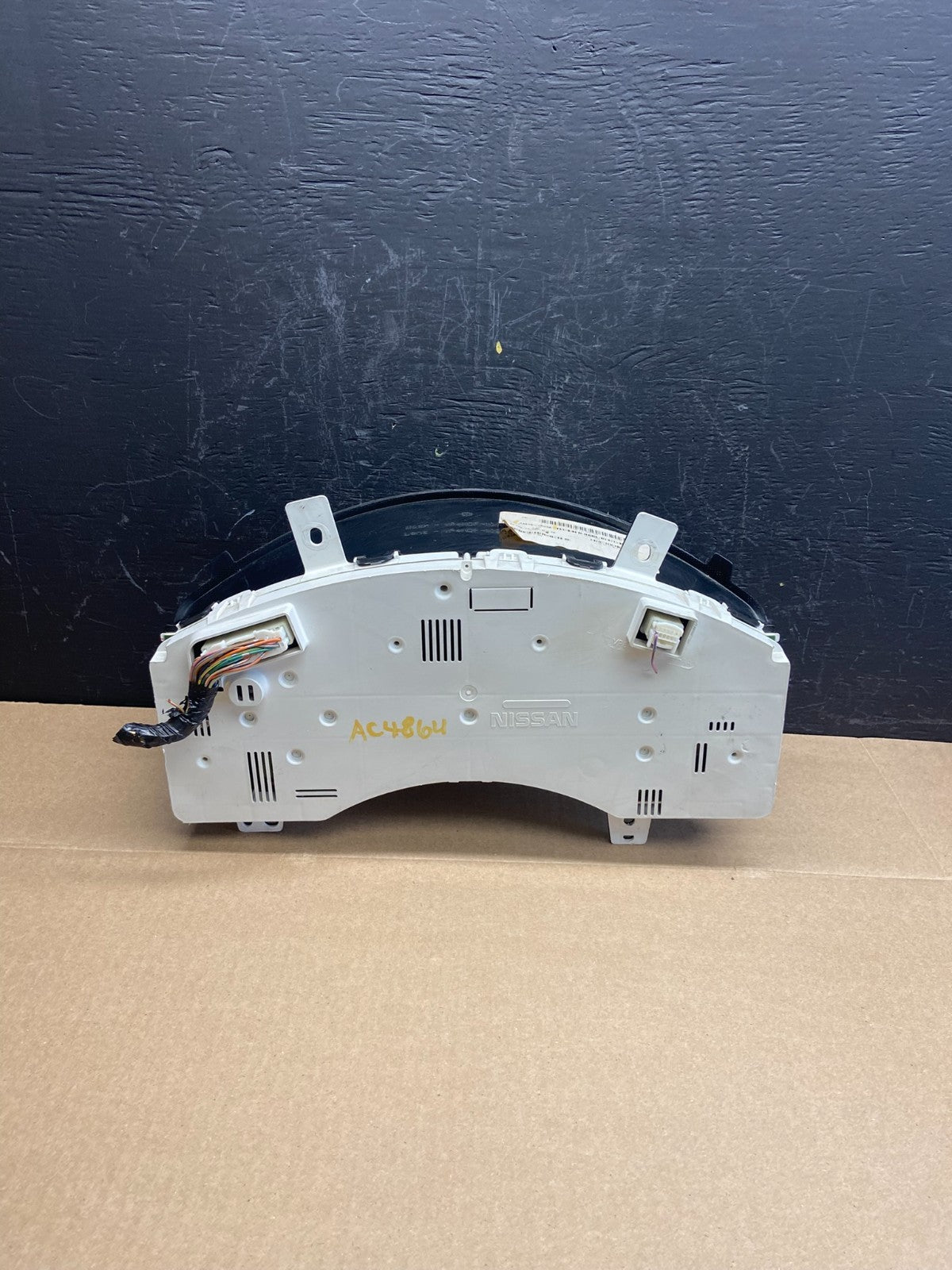 2006 Nissan Titan Armada Speedometer Cluster Gauge Bezel AC4864 DG4
