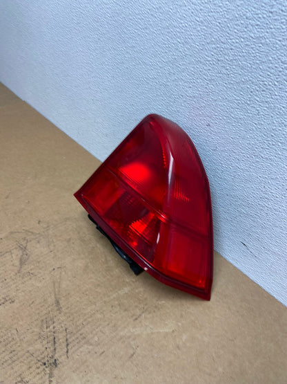 2001 2002 Honda Civic Sedan Right Passenger Rh Side Tail Light AC1852 LK1
