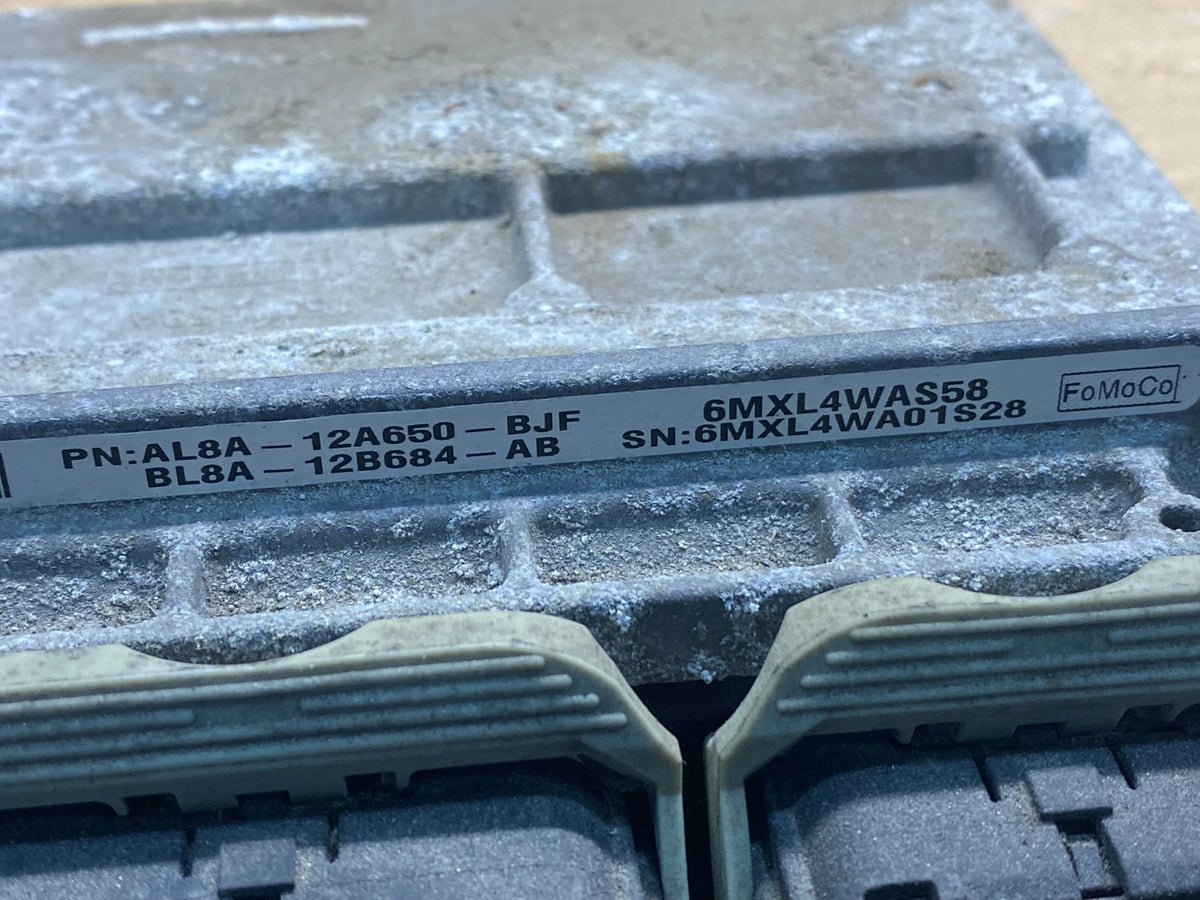2011-2012 Ford Fusion Escape Engine Control Unit ECU Computer Module AH4857 DW2