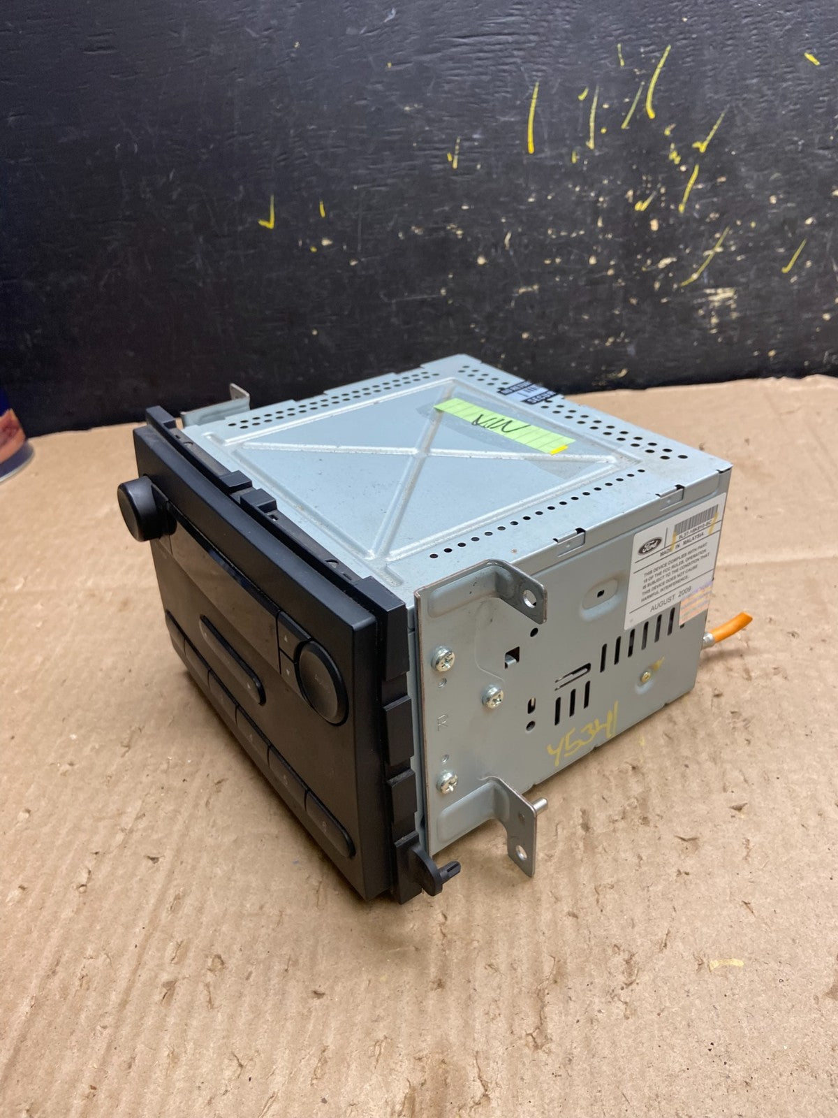 2009 Ford F150 Radio Stereo Audio AM/FM r Y5341 DG2