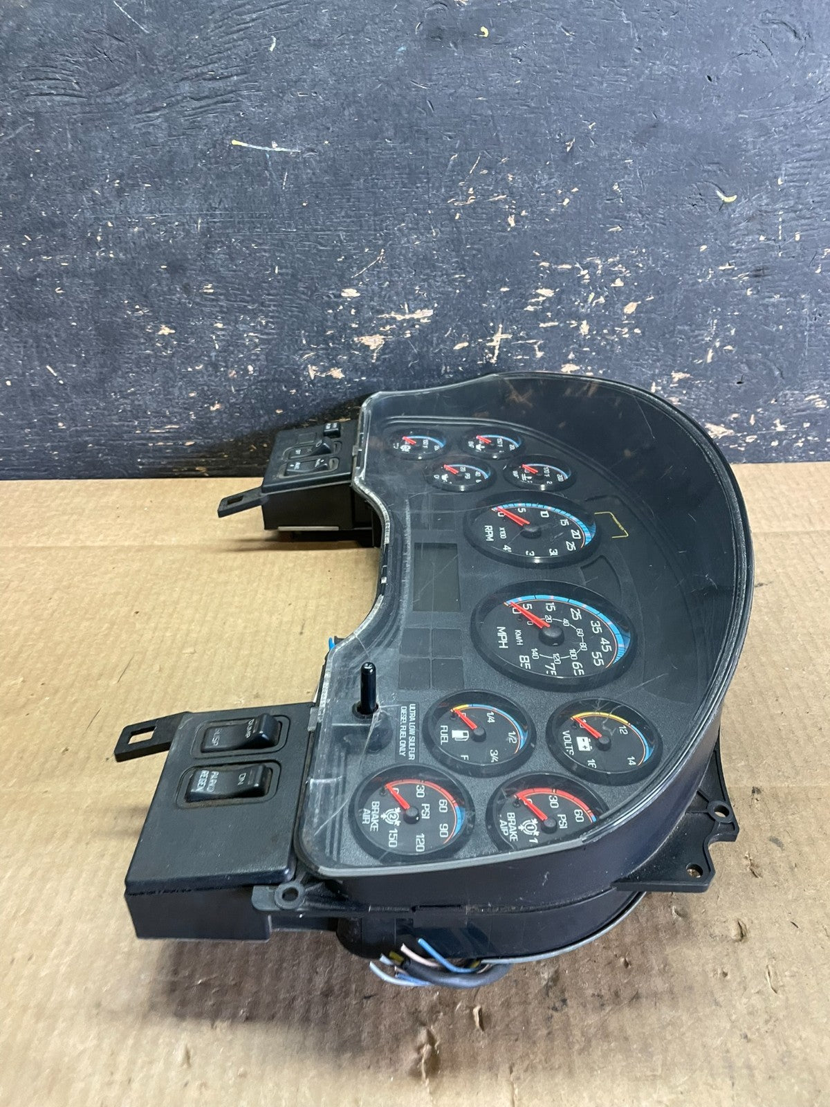 2010-2016 International DURASTAR Speedometer Cluster P/N 3686399c91 AB2864 DG8