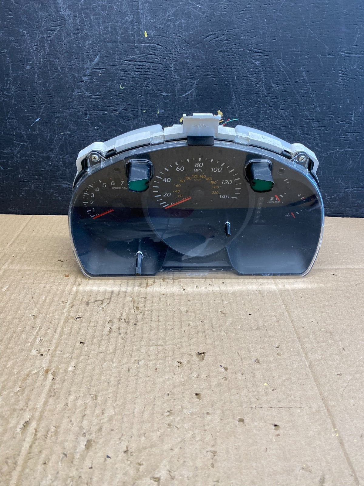 2004 to 2007 Toyota Highlander Speedometer Insrument Gauge Cluster AC9580 DG0
