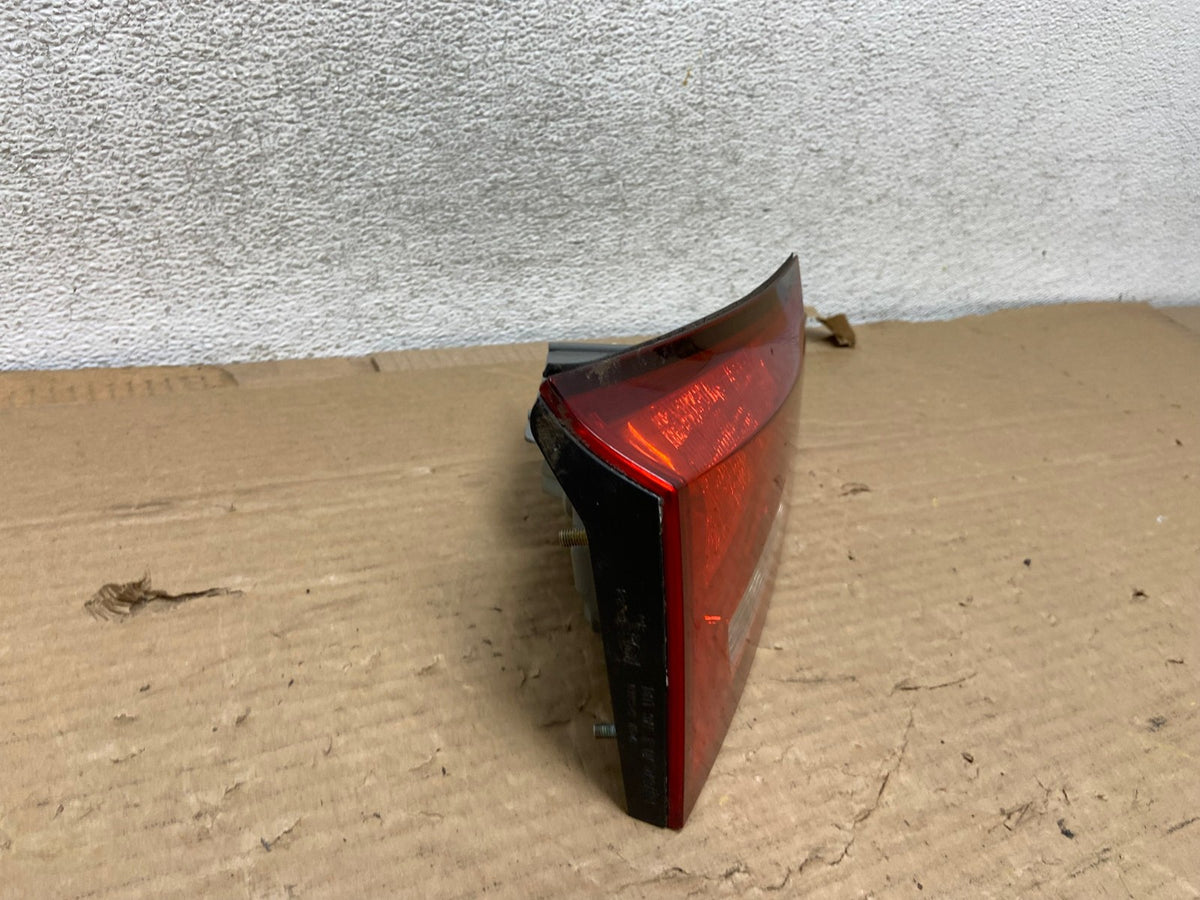 2006 - 2008 Lexus Is250 Is350 Left Driver LH Inner Tail Light AG8254 LK1