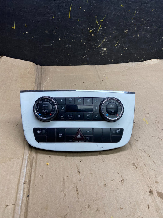2006 to 2008 Mercedes W251 R350 AC Temp Heater Climate Control OEM X5762 DG0
