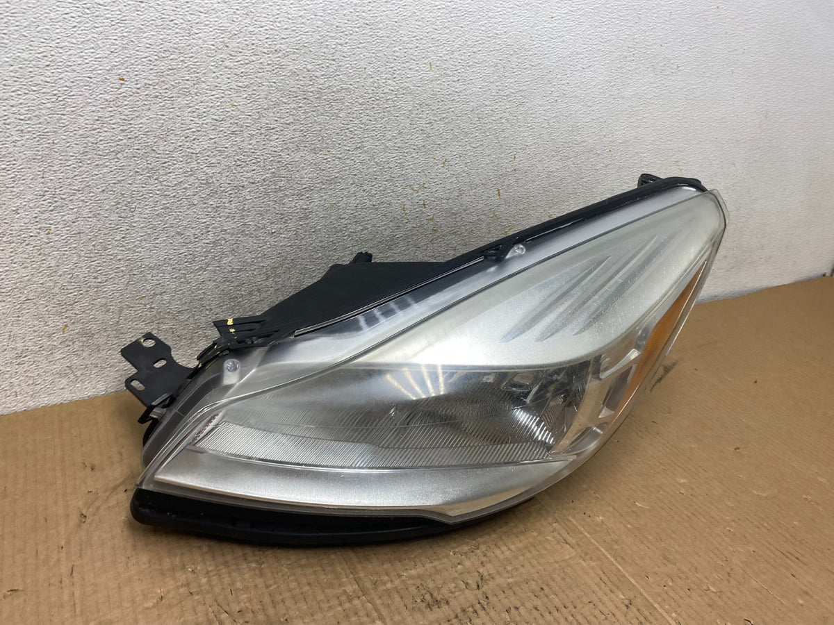 2013 - 2016 Ford Escape Headlight Left Driver Lh Side Halogen AI6794 DW2
