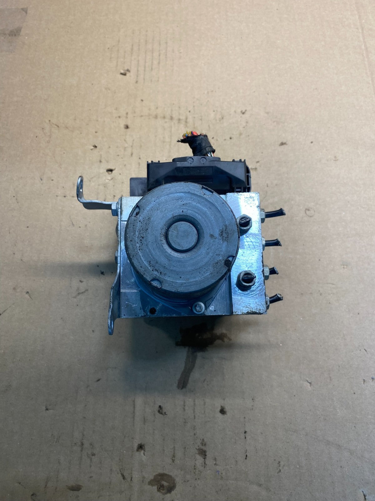2007 to 2013 BMW 335i ABS Anti-Lock Brake Pump 6768550 OEM AC0945 DG5