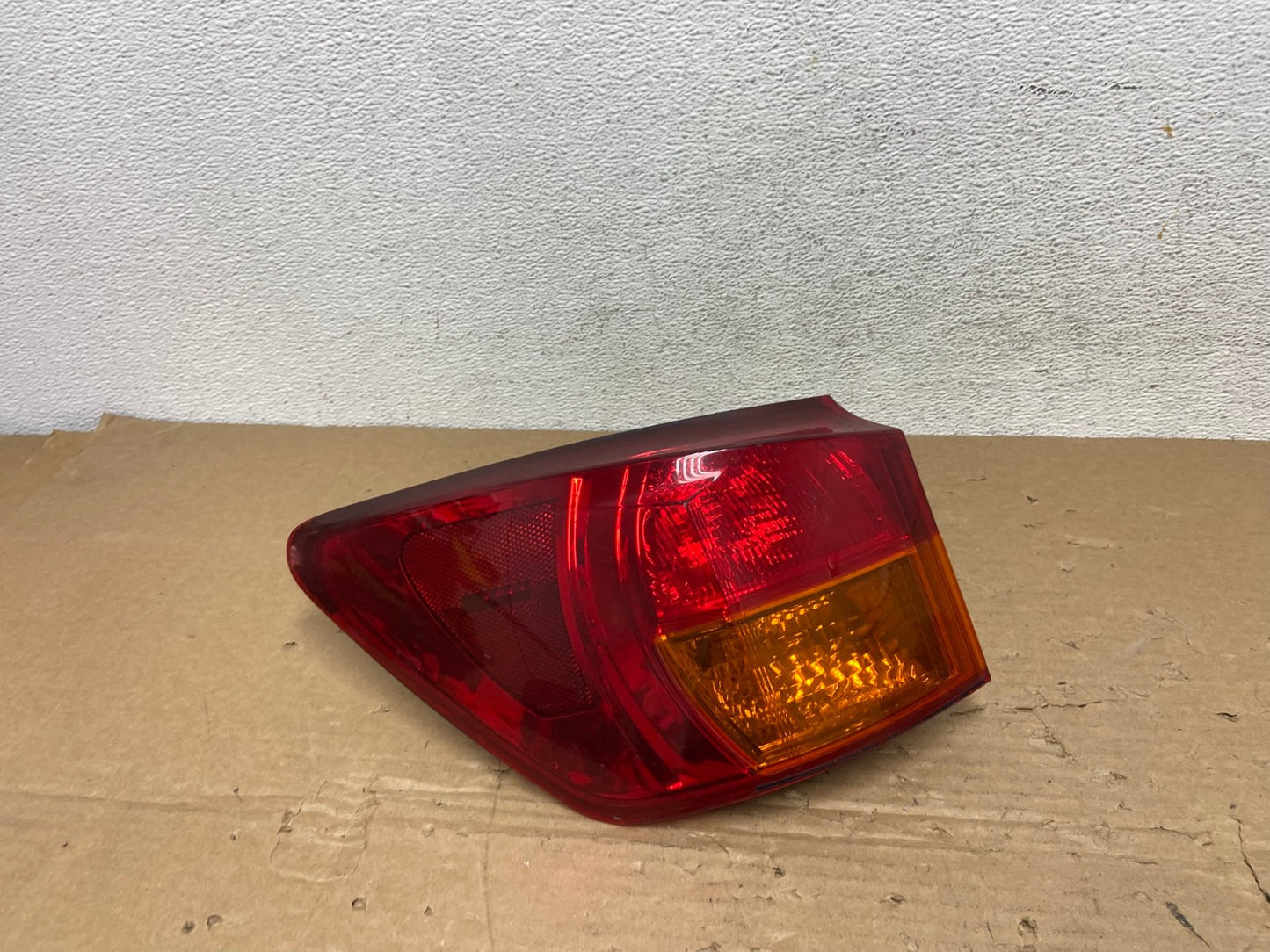 2009 - 2010 Lexus Is250 Is350 Left Driver LH Side Tail Light AD4113 LK0