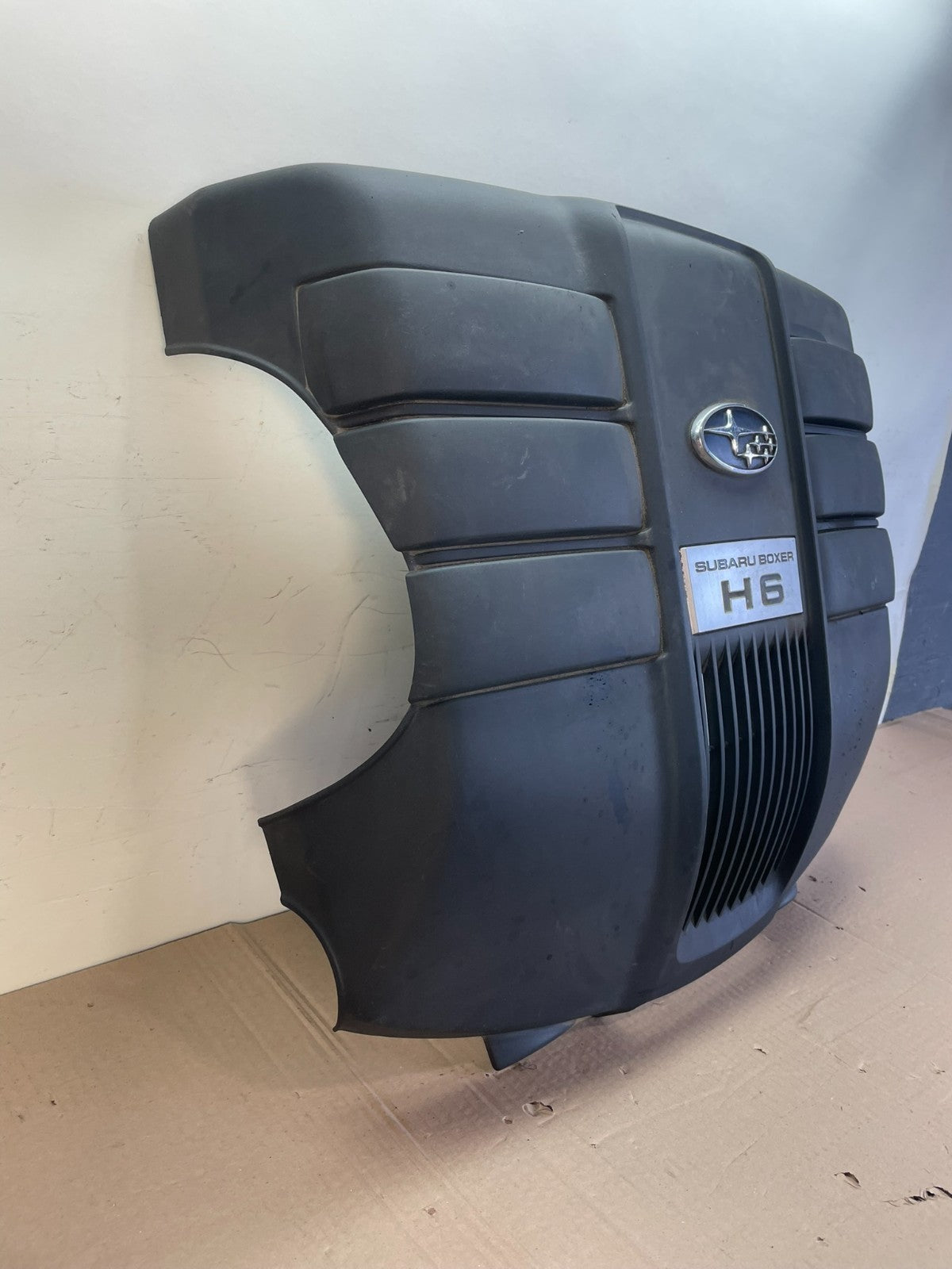 2007 to 2014 Subaru Tribeca 3.0L Factory Engine Cover 14025AA24A AG7679 DG2