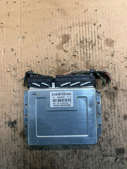 2000 - 2006 Mercedes S550 Suspension Control Unit 2205454132 V2250 DG0