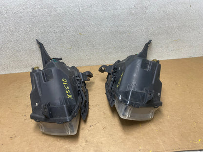 2011 to 2015 Chevrolet Cruze Halogen Left+Right Set Headlights X5610 DW14