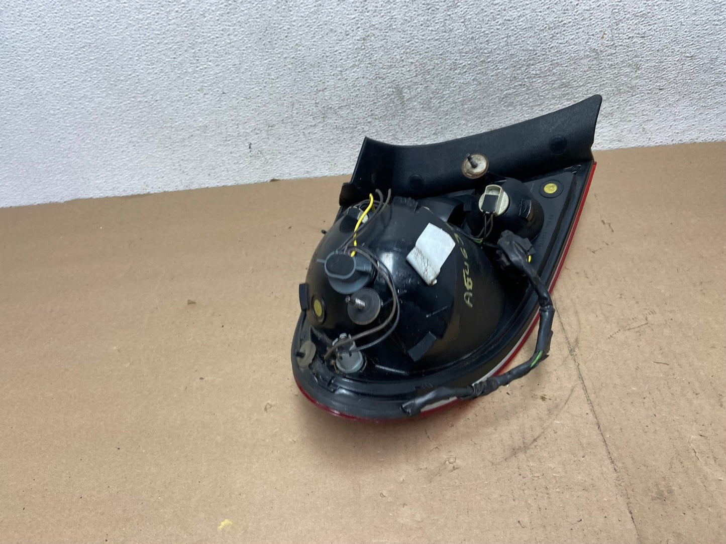 2005 to 2009 Buick Lacrosse Right Passemger RH Side Tail Light AG4639 LK5