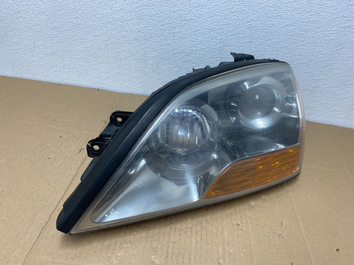 2007 2008 2009 Kia Sorento Left Driver LH Side Headlight Halogen AB8125 DW2